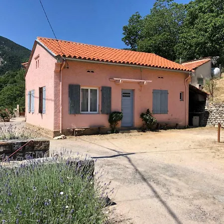 D'etape Le Tres Estelles Auberge de jeunesse